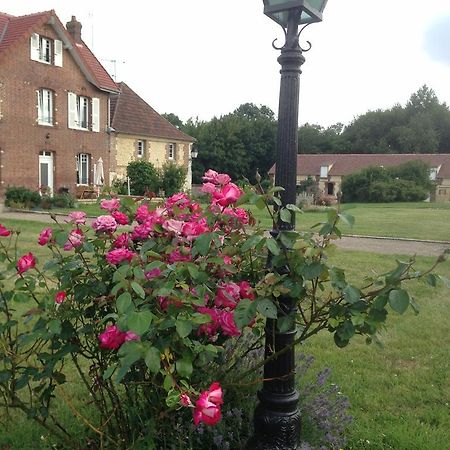 La Maison D'Amis Auneuil Eksteriør bilde