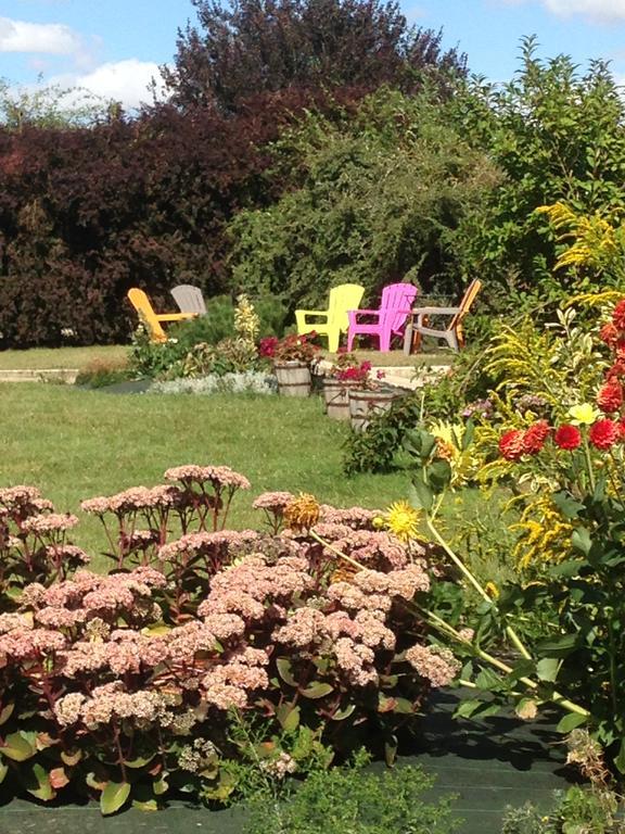 La Maison D'Amis Auneuil Eksteriør bilde